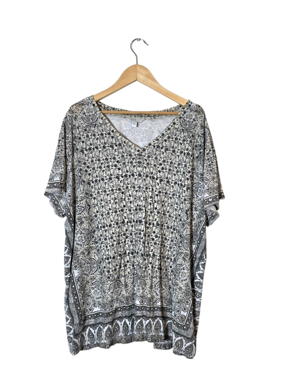 Lucky Brand Floral Top 2X Gray White Cotton Modal Boho Oversized Flowy T-Shirt